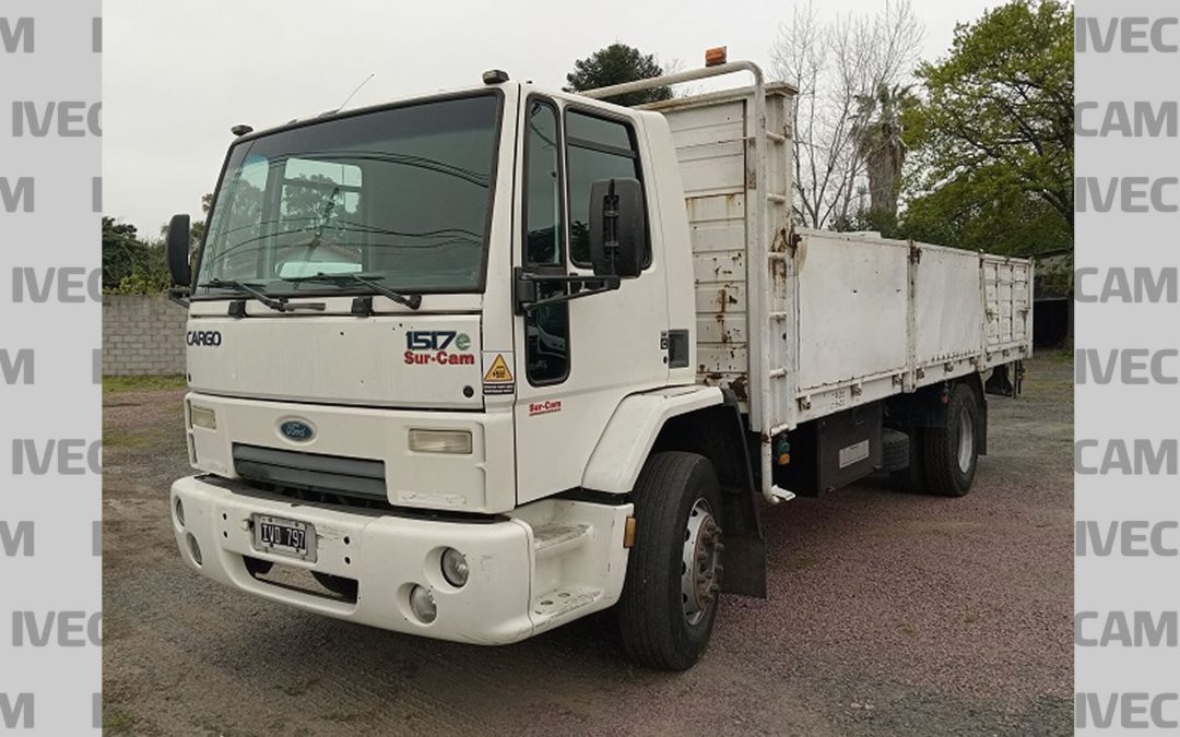 FORD CARGO 1517
